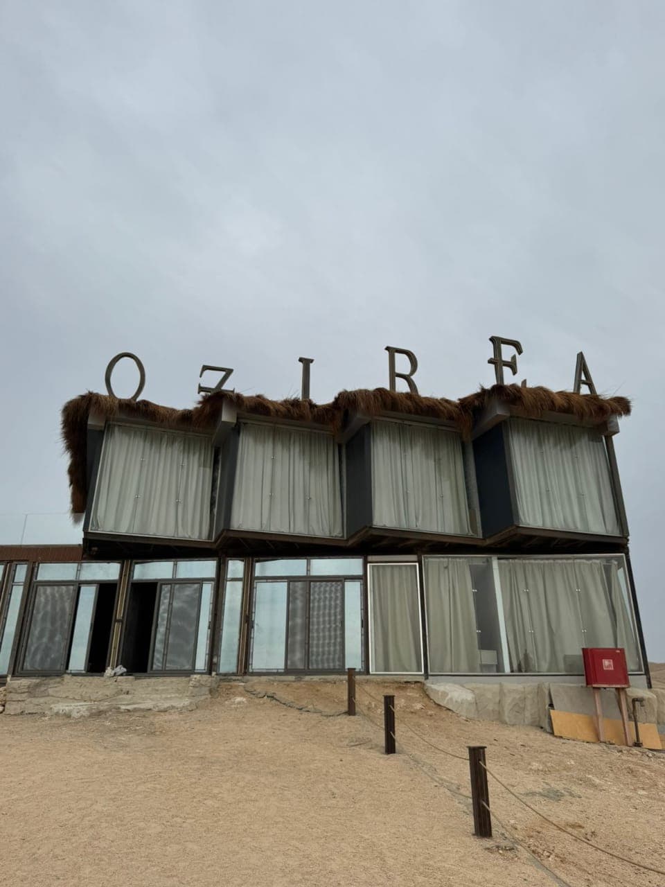 Ozirea Island entrance building